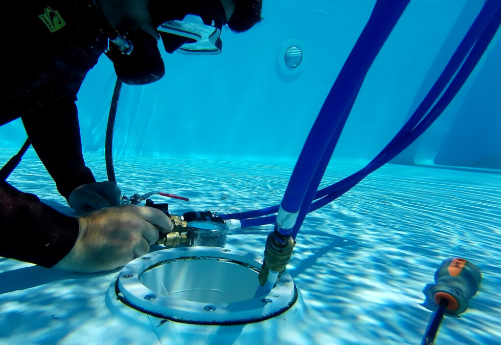 mise en pression de la bonde de fond en immersion